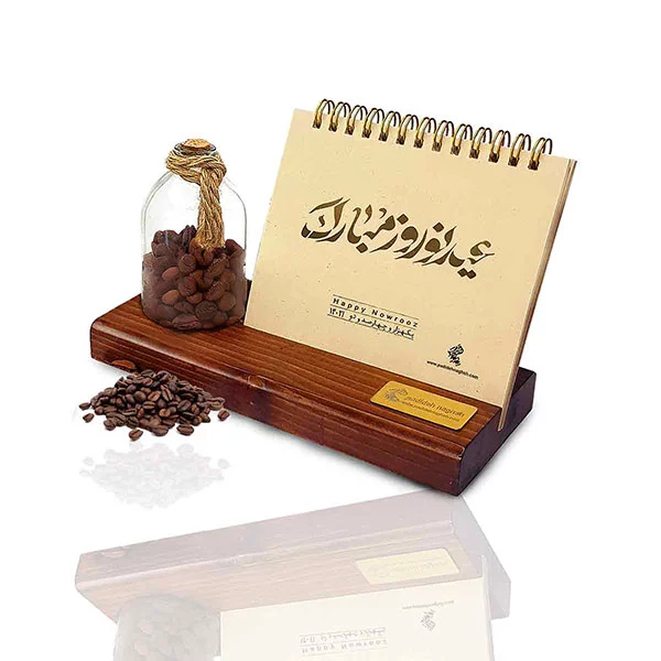 تقویم رومیزی چوبی 1402 با رایحه قهوه عید نوروز 2